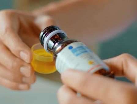 kandungan obat batuk yang harus dihindari ibu menyusui